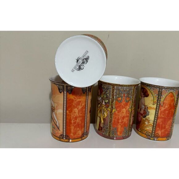 Rare-  Victorian Trading Co. porcelain Cups/ set of 4/ NIB - Picture 5 of 5